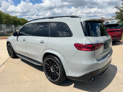 Used 2024 Mercedes-Benz GLS 63 AMG 4MATIC image 32