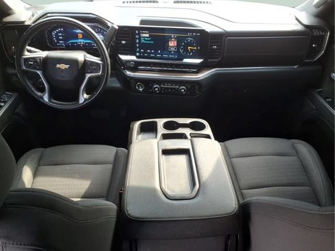 Used 2023 Chevrolet Silverado 1500 LT RWD image 18