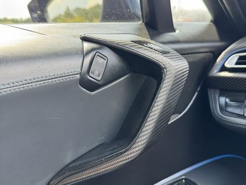 Used 2019 BMW i8 Roadster image 52