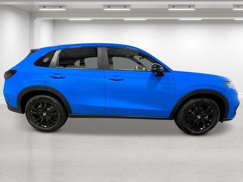 New 2026 Honda HR-V Sport image 2