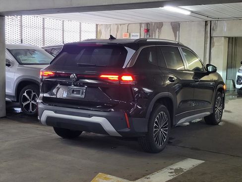 New 2026 Volkswagen Tiguan S image 3