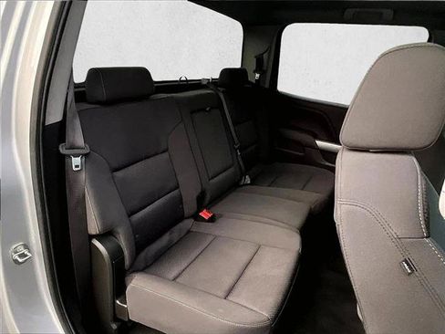 Used 2018 Chevrolet Silverado 1500 LT w/ All Star Edition image 28