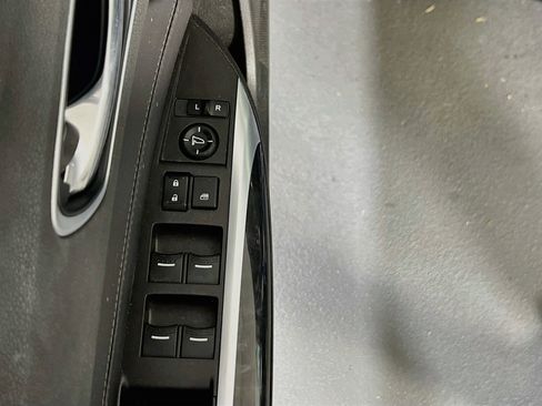 Used 2019 Acura TLX w/ Technology Package FWD image 17