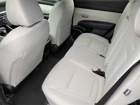 New 2026 Hyundai Tucson SEL image 16