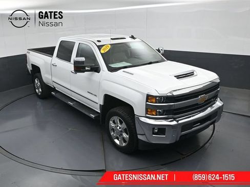 Used 2019 Chevrolet Silverado 2500 LTZ w/ Duramax Plus Package AWD/4WD image 46