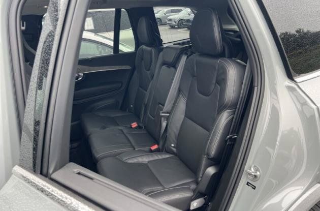 Used 2024 Volvo XC90 T8 Ultimate w/ Protection Package AWD/4WD image 4