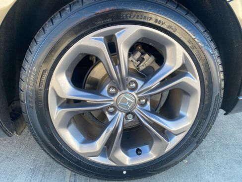 Used 2024 Honda Accord EX image 25