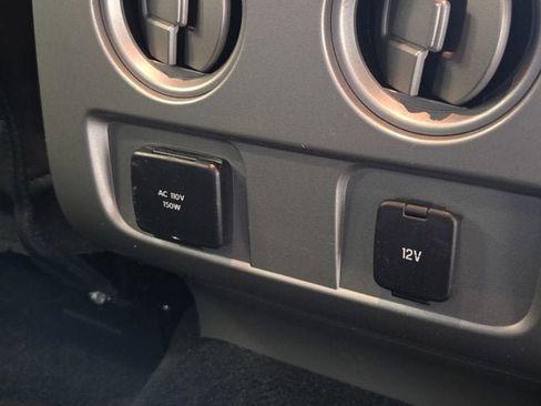 Used 2011 Ford F150 Lariat w/ Lariat Plus Pkg image 9