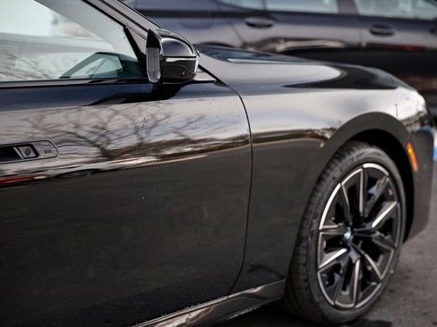 New 2026 BMW 740i 740i w/ Executive Package image 7