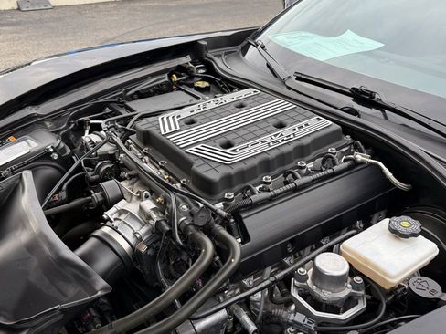 Used 2019 Chevrolet Corvette Z06 image 15