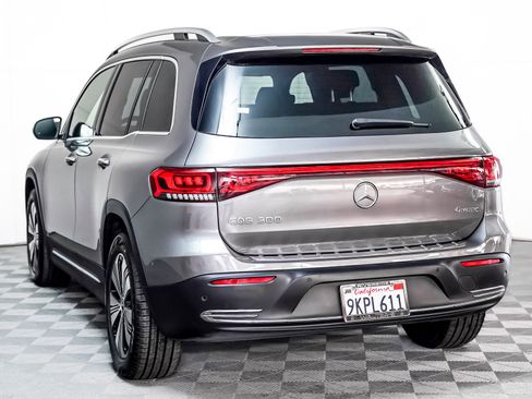 Certified 2023 Mercedes-Benz EQB 300 4MATIC image 2