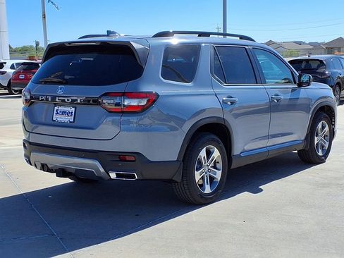 New 2026 Honda Pilot EX-L image 7