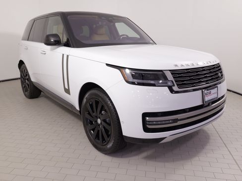 Used 2023 Land Rover Range Rover SE AWD/4WD image 7