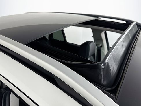 Certified 2026 Mercedes-Benz GLE 350 4MATIC image 21