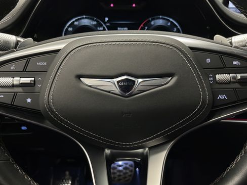 Used 2024 Genesis GV70 2.5T w/ Sport Prestige Package AWD/4WD image 16