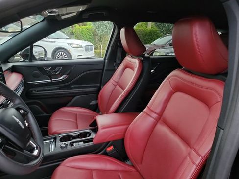Certified 2023 Lincoln Corsair Reserve w/ Jet Appearance Package FWD image 11
