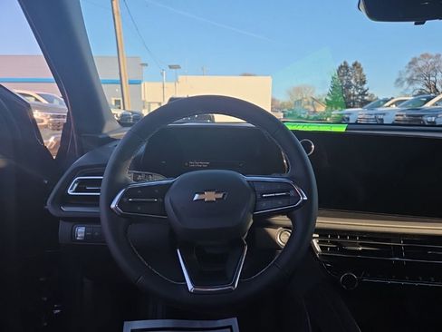 New 2026 Chevrolet Traverse LT w/ Driver Confidence Package image 9