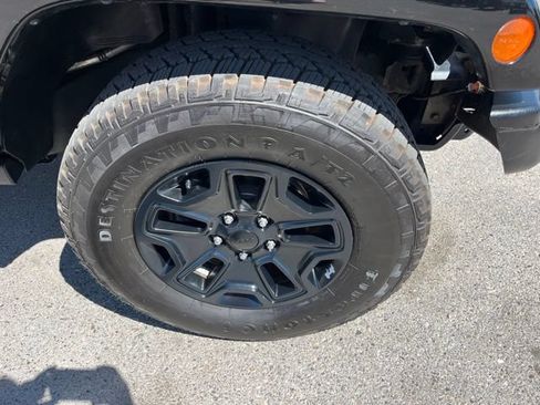 Used 2016 Jeep Wrangler Unlimited Sahara AWD/4WD image 21