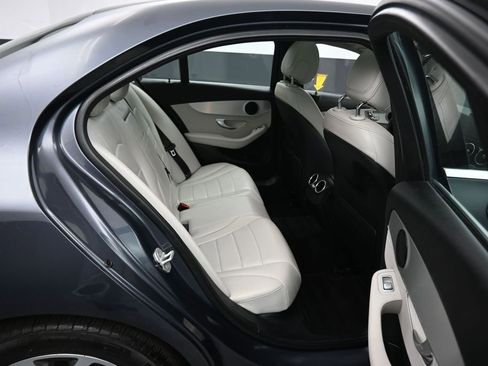 Used 2016 Mercedes-Benz C 300 4MATIC Sedan image 36