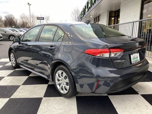 Used 2025 Toyota Corolla LE image 4
