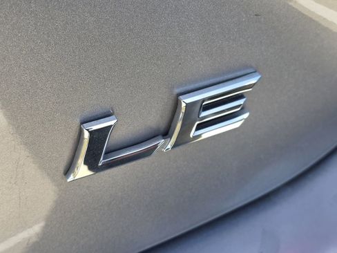 Used 2025 Toyota Camry LE image 7