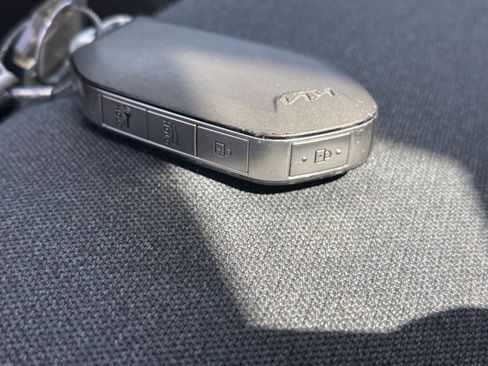 Used 2025 Kia K4 LXS image 23
