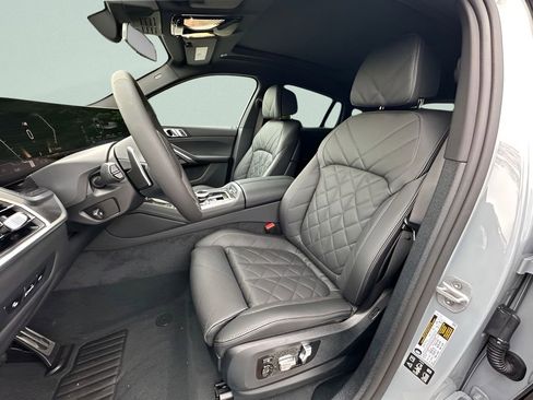 New 2027 BMW X6 xDrive40i w/ Executive Package AWD/4WD image 11