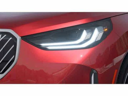 Used 2026 BMW X3 xDrive30 w/ Premium Package image 6