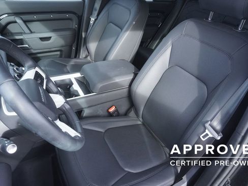 Used 2025 Land Rover Defender 110 S image 20