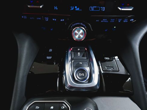 Used 2024 Acura MDX SH-AWD w/ Technology Package image 32