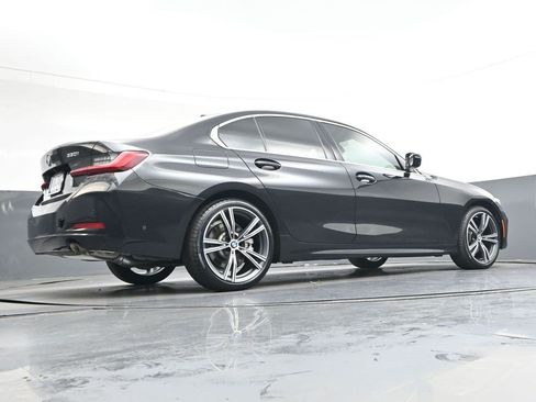Used 2024 BMW 330i Sedan w/ Convenience Package RWD image 28
