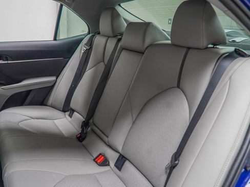 Used 2024 Toyota Camry XLE FWD image 42