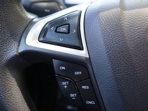 Used 2014 Ford Fusion SE FWD image 30