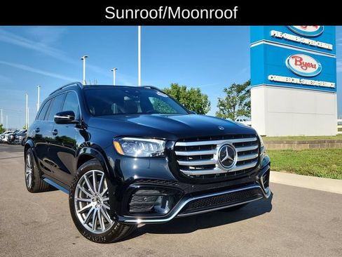 Used 2025 Mercedes-Benz GLS 450 4MATIC image 13