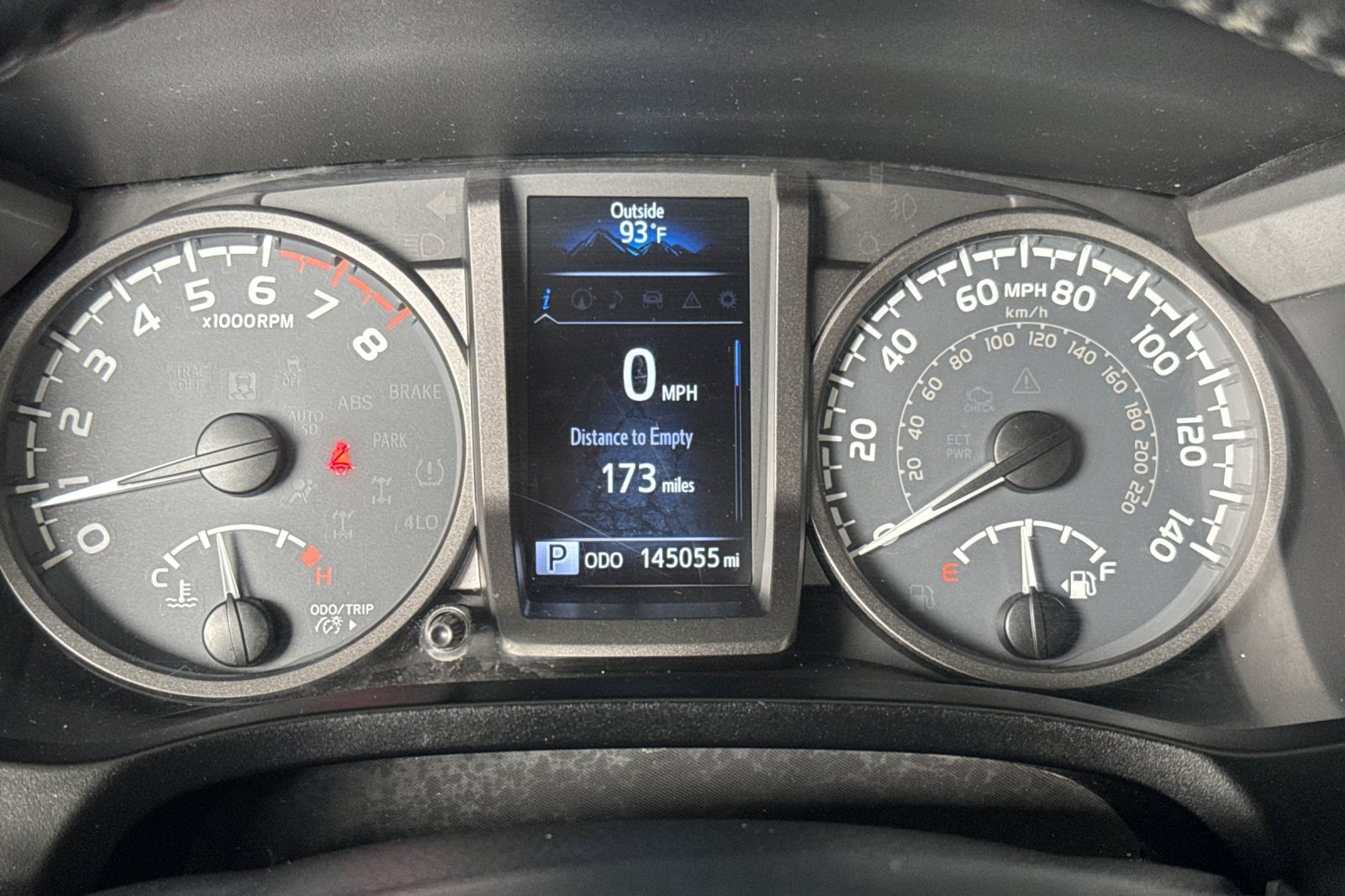Used 2017 Toyota Tacoma SR5 RWD image 23