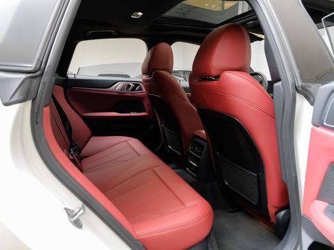Used 2023 BMW i4 eDrive35 w/ Premium Package RWD image 40