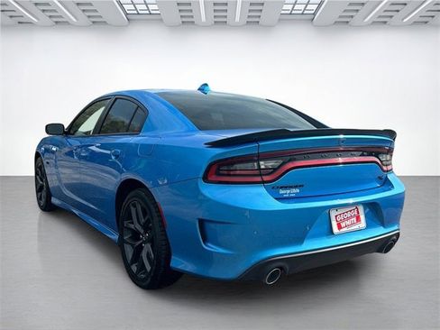 Used 2023 Dodge Charger R/T w/ Blacktop Package image 6