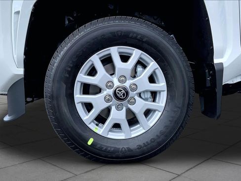 New 2026 Toyota Tacoma SR5 AWD/4WD image 11