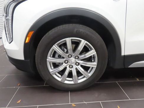 Certified 2023 Cadillac XT4 Premium Luxury image 15