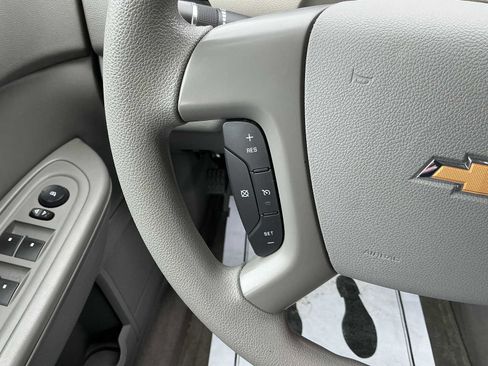 Used 2017 Chevrolet Traverse LS AWD/4WD image 10