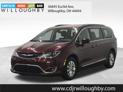 Used 2018 Chrysler Pacifica Touring-L