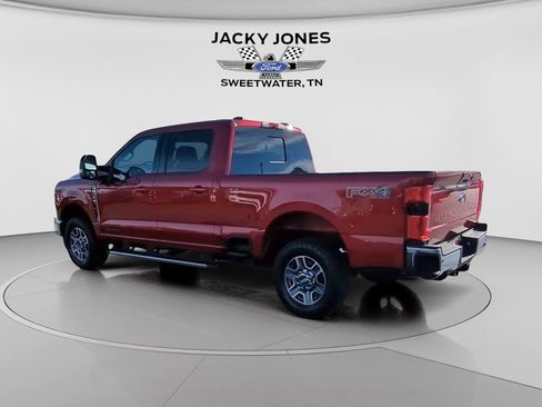 Used 2024 Ford F250 Lariat w/ FX4 Off-Road Package AWD/4WD image 6