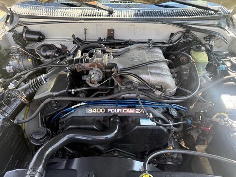 Used 2000 Toyota 4Runner SR5 image 46