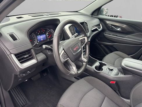 Used 2022 GMC Terrain SLE w/ Driver Convenience Package image 9