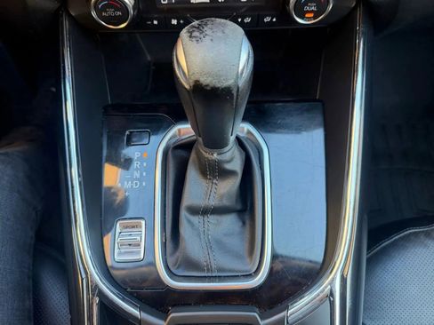 Used 2017 MAZDA CX-9 Touring AWD/4WD image 21