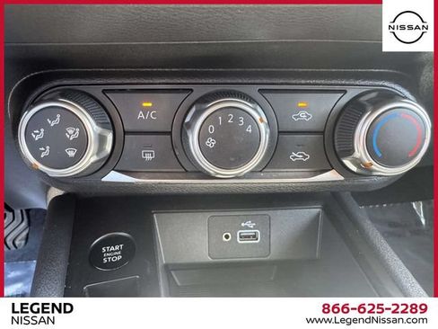 Certified 2025 Nissan Kicks S AWD/4WD image 27