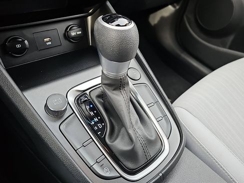 Used 2023 Hyundai Kona SEL image 15