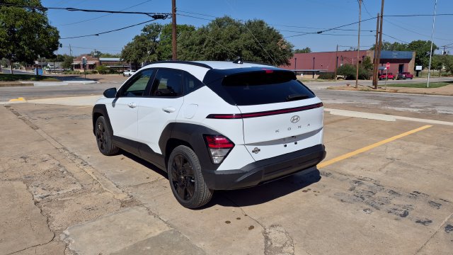 Used 2026 Hyundai Kona SEL Sport FWD image 5