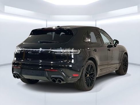 Certified 2023 Porsche Macan GTS image 8