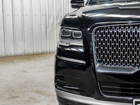 Used 2024 Lincoln Navigator Reserve AWD/4WD image 49